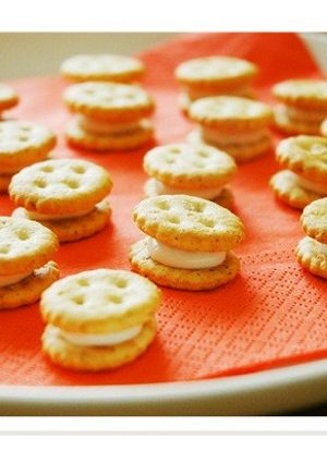ほんのりﾌﾞﾄﾞｳ味のｸﾘｰﾑﾁｰｽﾞ☆-レシピのメイン写真