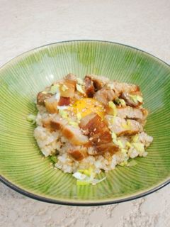 ♥余った豚角煮で~卵かけご飯♥-レシピのメイン写真