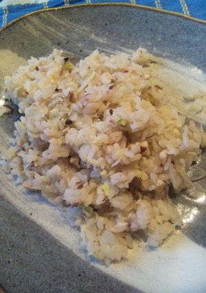 ランチやお弁当☆しらすと野菜のマヨ炒飯-レシピのメイン写真