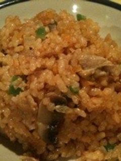 炊飯器でチキンライス風ピラフ-レシピのメイン写真