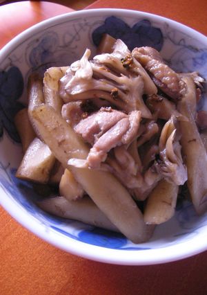 鶏肉とまいたけとゴボウの煮物-レシピのメイン写真