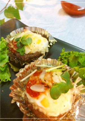 赤いタルタルとうずらの卵の椎茸笠焼き-レシピのメイン写真