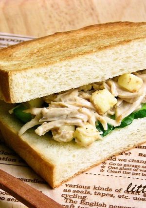 ランチに♬ころころチーズとチキンのサンド-レシピのメイン写真