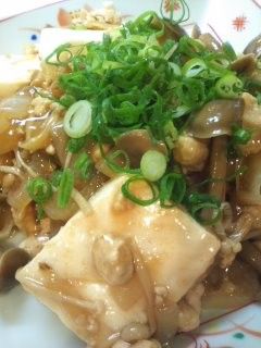 きのことタマネギの肉豆腐-レシピのメイン写真