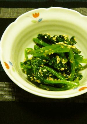 お酢でさっぱり♪ほうれん草の胡麻和え-レシピのメイン写真