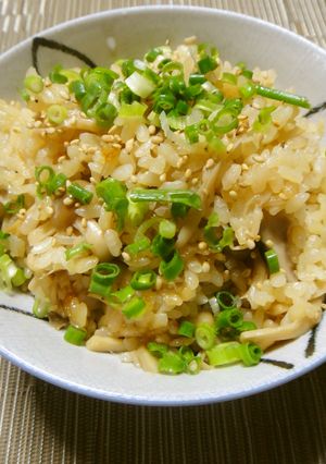シェフ直伝！誰でも簡単に炊けるきのこご飯-レシピのメイン写真
