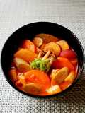 トマトと味噌の出会い～秋野菜のけんちん汁