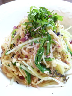 えのきと水菜の梅酢パスタ(o^-')b-レシピのメイン写真
