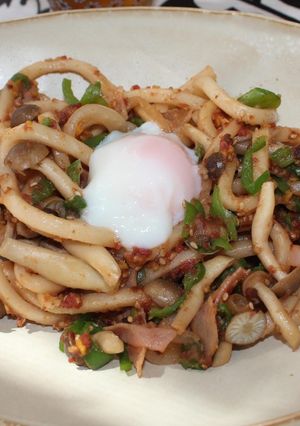 調味料不要！ふりかけのすき焼き風焼うどん-レシピのメイン写真