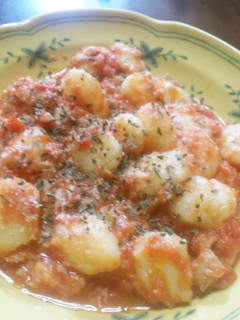 天ぷら粉でニョッキ♪ツナトマトソースで-レシピのメイン写真