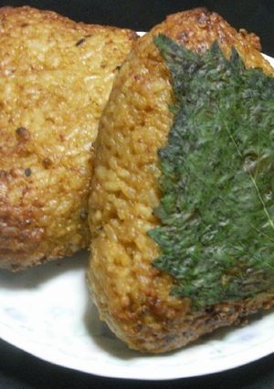 ピリ辛！マヨ味噌焼きおにぎり-レシピのメイン写真