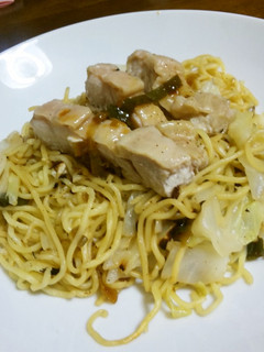 葱ソースの焼きそば☆-鶏肉乗せ--レシピのメイン写真