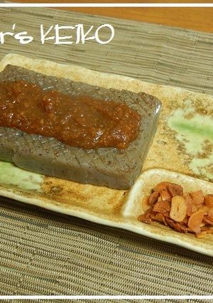 コンニャクステーキにんにく味噌乗せ-レシピのメイン写真