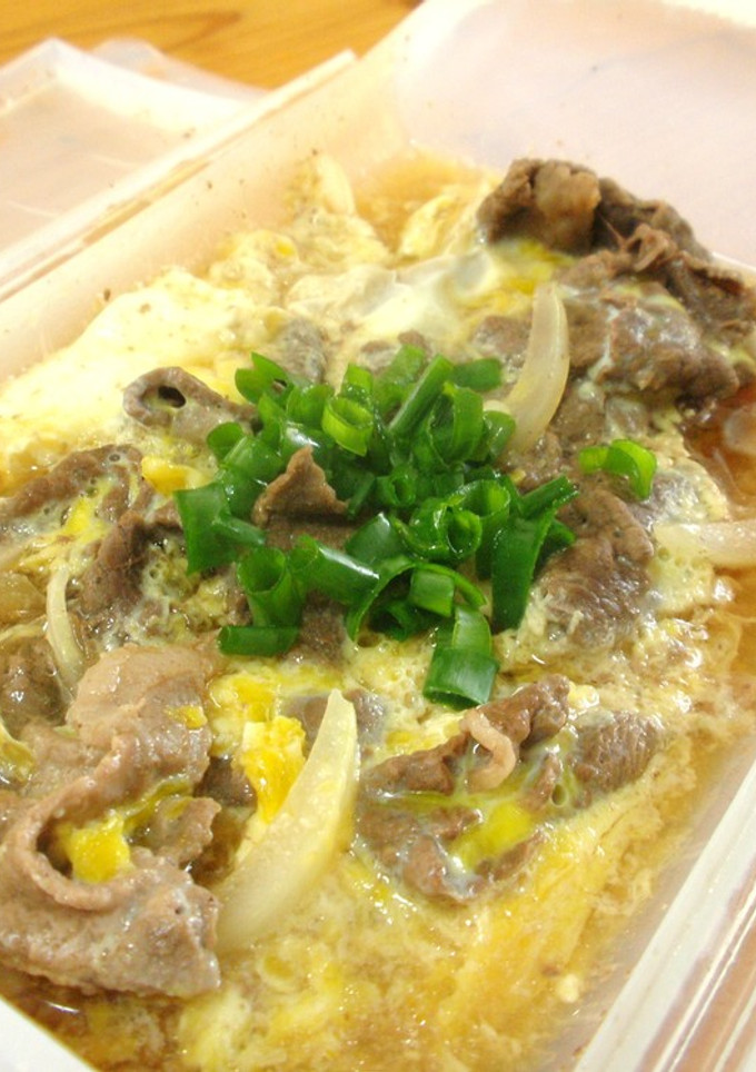 ルクエでお手軽♪牛肉の卵とじ-レシピのメイン写真