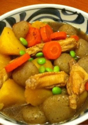 鶏手羽とこんにゃく、野菜の煮物-レシピのメイン写真