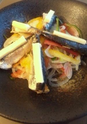 スマートチーズとオイルサーディンのサラダ-レシピのメイン写真