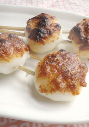 昔風のおやつ！上新粉で作る味噌団子-レシピのメイン写真
