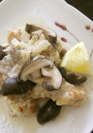 鶏肉とキノコのミルク煮♪仕上げにレモン☆-レシピのメイン写真