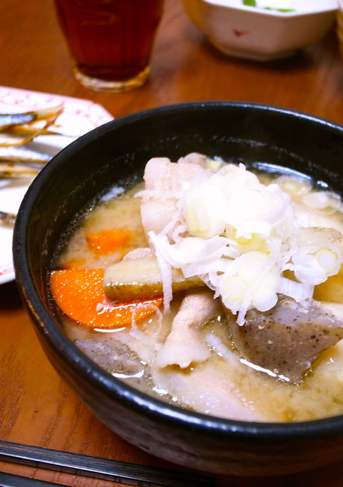 定番の豚汁-レシピのメイン写真