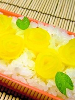 漬けもの薔薇でかわいいお弁当☆-レシピのメイン写真