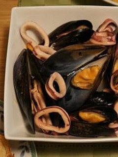 レンジで簡単! ムール貝とイカのマリネ-レシピのメイン写真