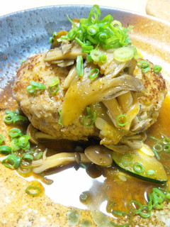 ふっくら蒸し焼き♪絶品和風ハンバーグ-レシピのメイン写真