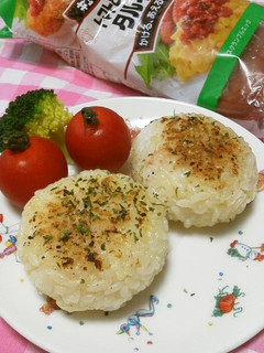 焼きおにぎりdeイタリアン気分♬-レシピのメイン写真