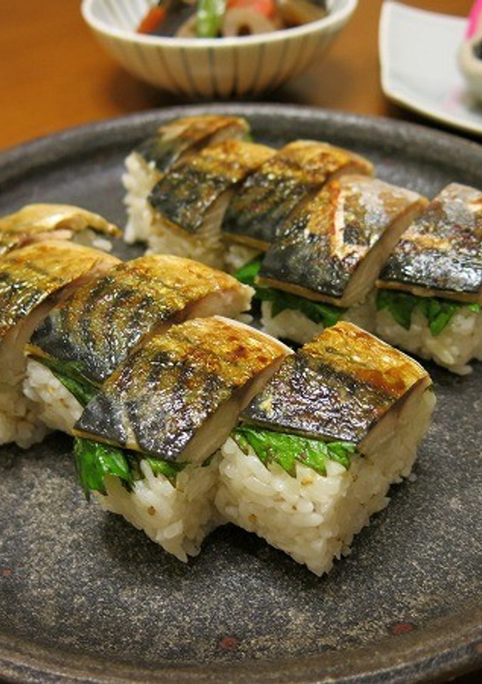簡単☆おいしい♪焼き鯖寿司-レシピのメイン写真