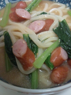 小松菜とウィンナーの味噌うどん-レシピのメイン写真