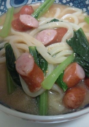 小松菜とウィンナーの味噌うどん-レシピのメイン写真