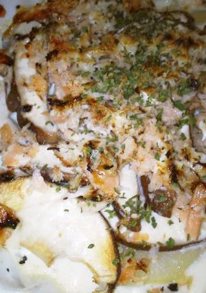 簡単ポテトと鮭フレのヘルシー豆乳グラタン-レシピのメイン写真