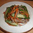 牛肉とオクラのピリ辛オイスタソース炒め