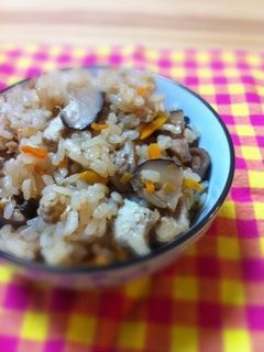 母直伝の炊き込みご飯-レシピのメイン写真