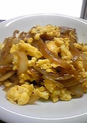 あめいろ玉ねぎのスクランブルエッグ-レシピのメイン写真