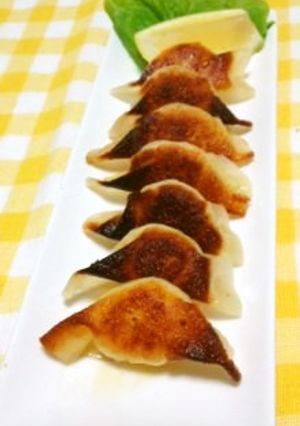 とろふわがくせになる☆はんぺんチーズ餃子-レシピのメイン写真