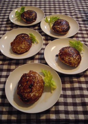 鶏ミンチとキャベツの和風ハンバーグ-レシピのメイン写真