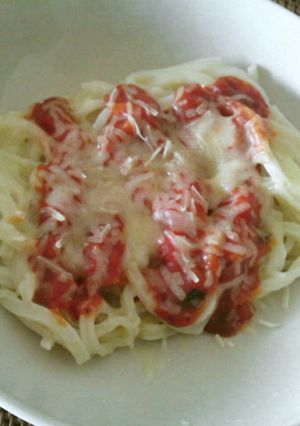 トマトソースとチーズのレンチンうどん-レシピのメイン写真