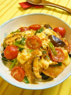 旨みたっぷり♪チーズとキムチのトマト卵丼-レシピのメイン写真