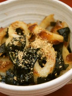 5分で完成・わかめと竹輪の炒め物-レシピのメイン写真