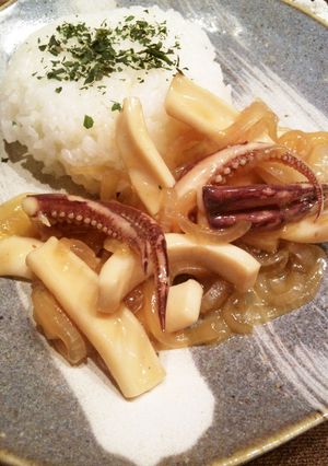 ウマい！とろ玉ねぎ＆ぷりイカの甘酢あん-レシピのメイン写真