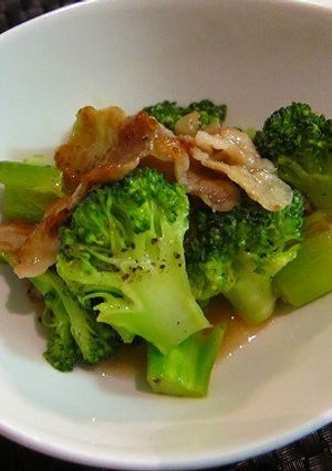 ブロッコリーと豚バラ肉の塩炒め☆-レシピのメイン写真