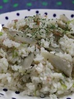 ごぼうとベーコンの和ピラフ-レシピのメイン写真