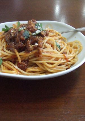 牛スジ肉ソースでミートスパゲッティ-レシピのメイン写真