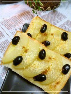 白桃と黒豆のトースト-レシピのメイン写真
