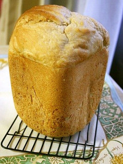 全粒粉入り♪黒糖食パン-レシピのメイン写真