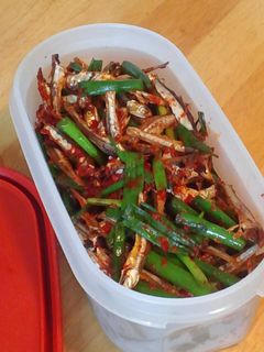 お酒にもご飯にも合う『食べる煮干し』-レシピのメイン写真
