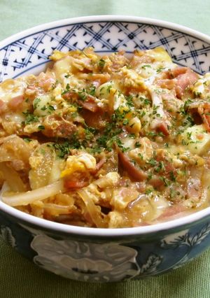 チーズとベーコン入り☆洋風玉子丼☆-レシピのメイン写真