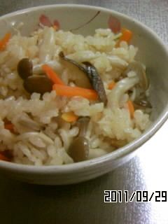 きのこの炊き込みご飯-レシピのメイン写真