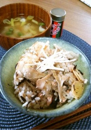 栄養満点☆鮭とひじきの炊き込みご飯☆-レシピのメイン写真