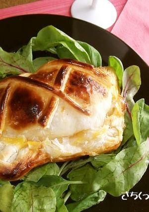 簡単豪華☆サーモンクリームのパイ包み焼き-レシピのメイン写真